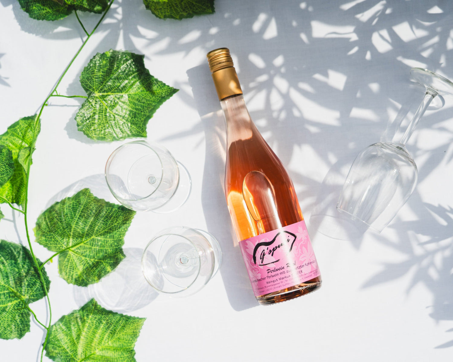 Perlwein G'spusi Rosé vom Weingut Binder aus Mörbisch am See, Neusiedlersee, Burgenland, Österreich. 